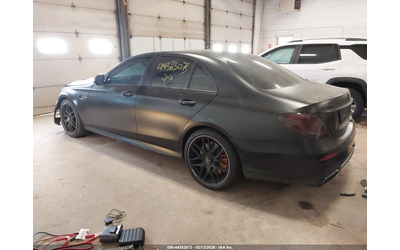Mercedes-Benz E 63 AMG 4L V8   N All Wheel Drive - автомобили, коли, обяви за нови и употребявани 14