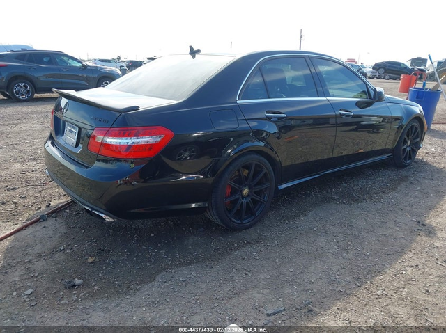 Mercedes-Benz E 63 AMG 5.5L V-8 DI, DOHC, VVT, TURBO, 518HP Rear Wheel Drive - автомобили, коли, обяви за нови и употребявани 3