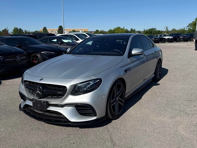 Mercedes-Benz E 63 AMG S / CARFAX - автомобили, коли, обяви за нови и употребявани 0