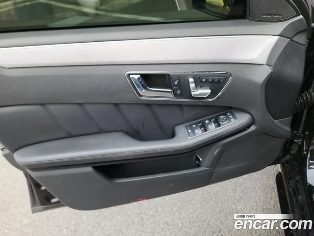 Mercedes-Benz E 63 AMG ШИБЕДАХ| ПЕРА| ИНСПЕКЦИЯ! - автомобили, коли, обяви за нови и употребявани 13