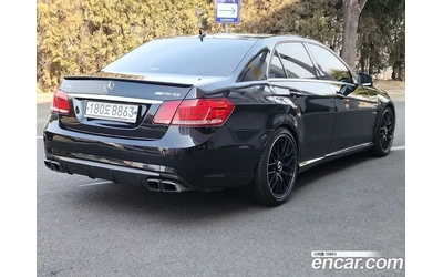 mercedes-benz-e-63-amg - 1