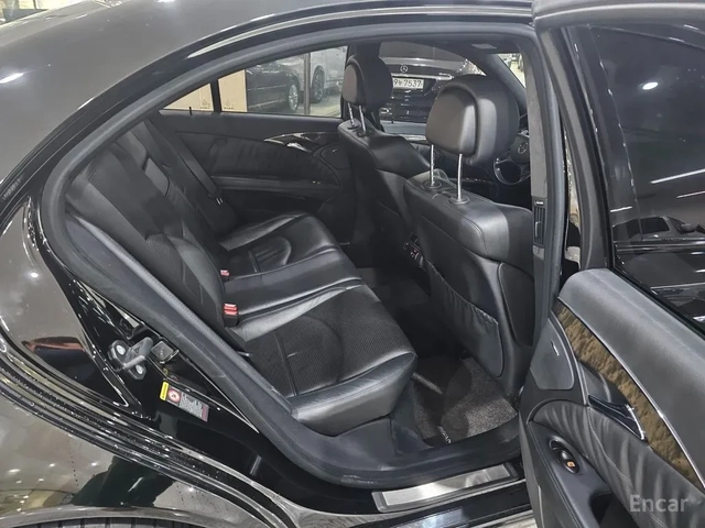 Mercedes-Benz E 63 AMG W211 - автомобили, коли, обяви за нови и употребявани 15