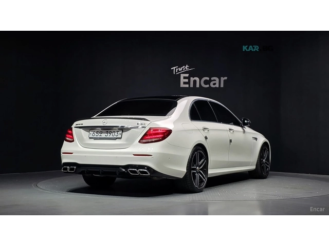 Mercedes-Benz E 63 AMG 4MATIC+ * МАСАЖИ* КОЖА* 360* НАВИ* HUB* ПОДГРЕВ* О - автомобили, коли, обяви за нови и употребявани 1