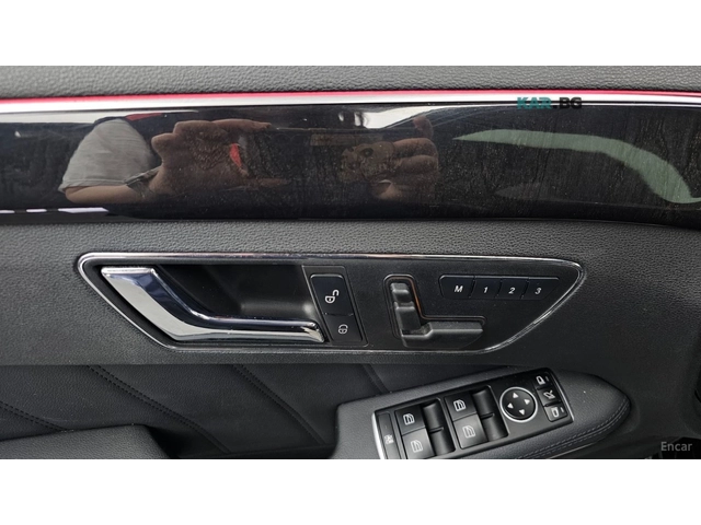 Mercedes-Benz E 63 AMG 360 CAM* HARMAN KARDON* ОБДУХ* ВЪЗДУХ - автомобили, коли, обяви за нови и употребявани 12