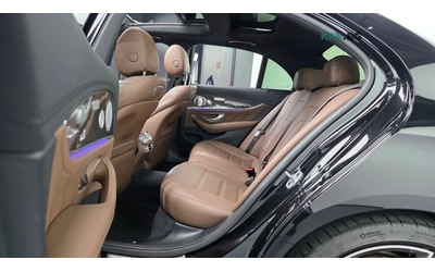 Mercedes-Benz E 63 AMG 4MATIC+ * КОЖА* ОБДУХВ* ПАНО* НАВИ* МАСАЖИ - автомобили, коли, обяви за нови и употребявани 11