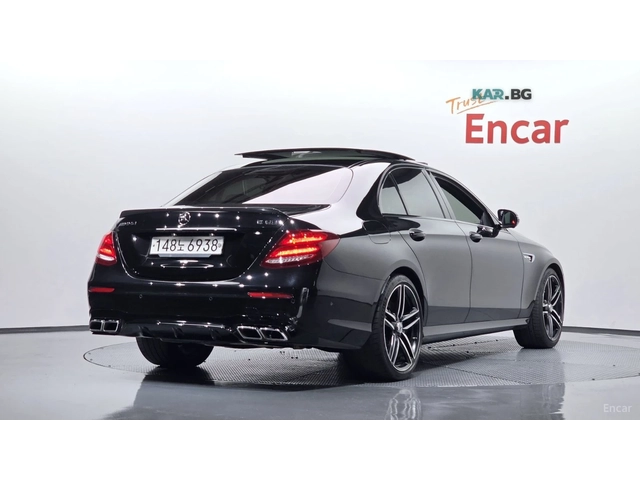 Mercedes-Benz E 63 AMG 4MATIC+ * КОЖА* ОБДУХВ* ПАНО* НАВИ* МАСАЖИ - автомобили, коли, обяви за нови и употребявани 1