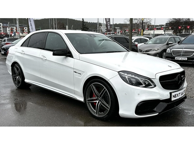 Mercedes-Benz E 63 AMG S 5.5i 585HP V8 BiTURBO 4MATIC HARMAN/KARDON - автомобили, коли, обяви за нови и употребявани 2
