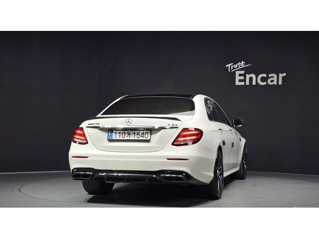 Mercedes-Benz E 63 AMG BURMESTER /360 КАМЕРИ/ ОБДУХ / ПАНО /HUD - автомобили, коли, обяви за нови и употребявани 3