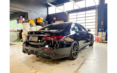Mercedes-Benz E-Class AMG E 63 S 4MATIC+ Sedan*XTREMELY LOW KMS*11 DEALER SERVICE RECS*850 HP!* All Wheel Drive - автомобили, коли, обяви за нови и употребявани 9