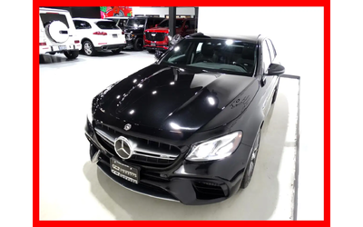mercedes-benz-e-class-e63s-amg-4matic-navi-backup-cam-leather-pano-roof-all-wheel-drive - 2