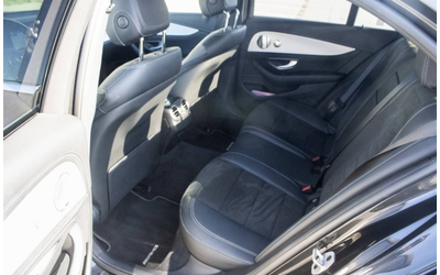 Mercedes-Benz E E 220d 4Matic AMG Line - автомобили, коли, обяви за нови и употребявани 10