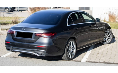 mercedes-benz-e-e-220d-4matic-amg-line - 4