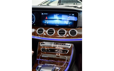 Mercedes-Benz E E 220d 4Matic AMG Line - автомобили, коли, обяви за нови и употребявани 8