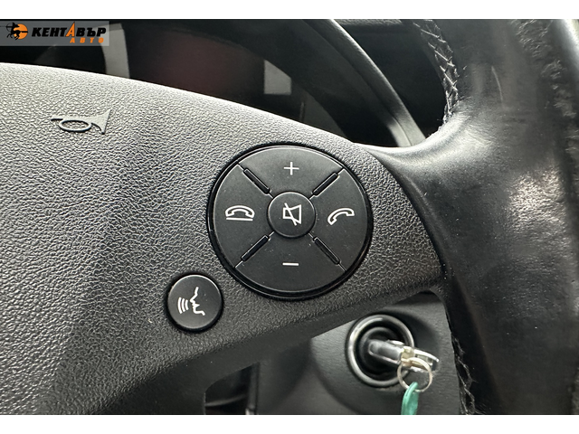 Mercedes-Benz E200 2.2d 136 к.с. - автомобили, коли, обяви за нови и употребявани 16