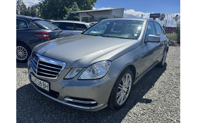 mercedes-benz-e220 - 0