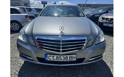 mercedes-benz-e220 - 1