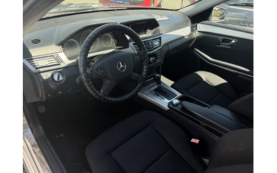 Mercedes-Benz E220 - автомобили, коли, обяви за нови и употребявани 7