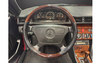 Mercedes-Benz E320 Cabriolet - автомобили, коли, обяви за нови и употребявани 27