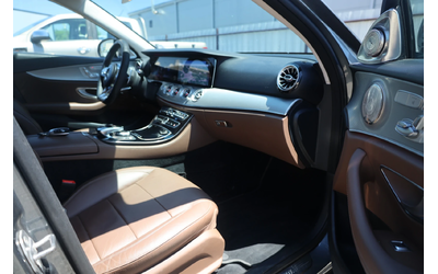 Mercedes-Benz W150 E350 - автомобили, коли, обяви за нови и употребявани 8