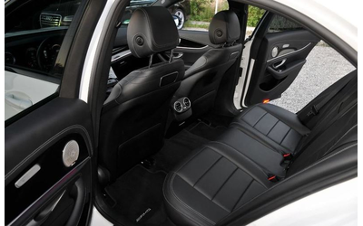 Mercedes-Benz E400d E400d 4Matic AMG Пакет - автомобили, коли, обяви за нови и употребявани 7