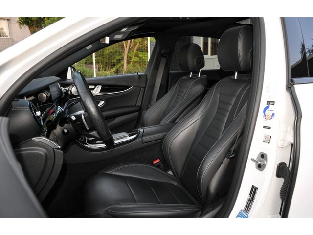 Mercedes-Benz E400d E400d 4Matic AMG Пакет - автомобили, коли, обяви за нови и употребявани 4