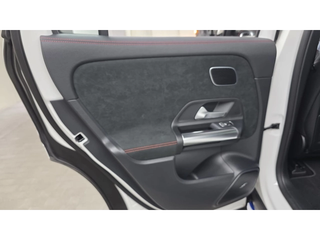 Mercedes-Benz EQA EQA250 AMG Line - автомобили, коли, обяви за нови и употребявани 11