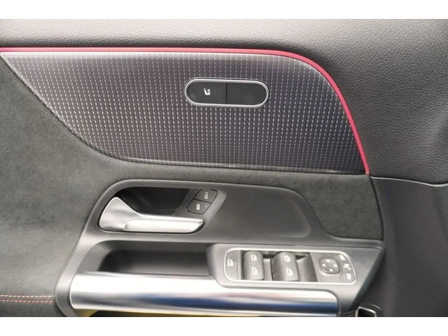 Mercedes-Benz EQA EQA 250 AMG Line - автомобили, коли, обяви за нови и употребявани 4