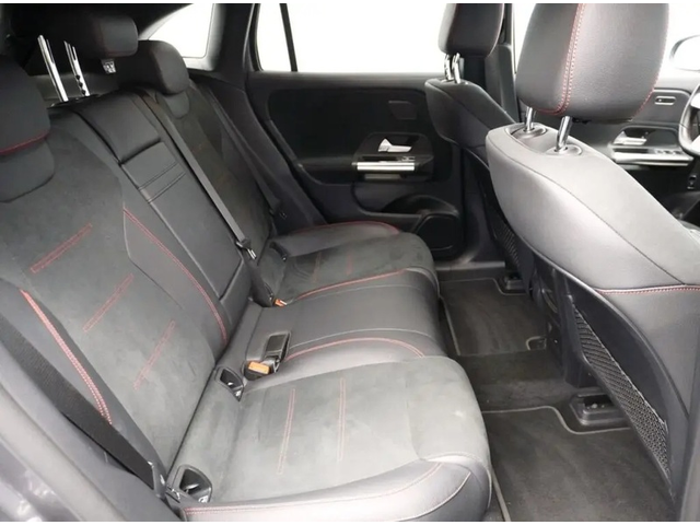 Mercedes-Benz EQA EQA 250 AMG Line - автомобили, коли, обяви за нови и употребявани 9