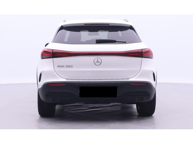 Mercedes-Benz EQA EQA 250
 AMG Line - автомобили, коли, обяви за нови и употребявани 2