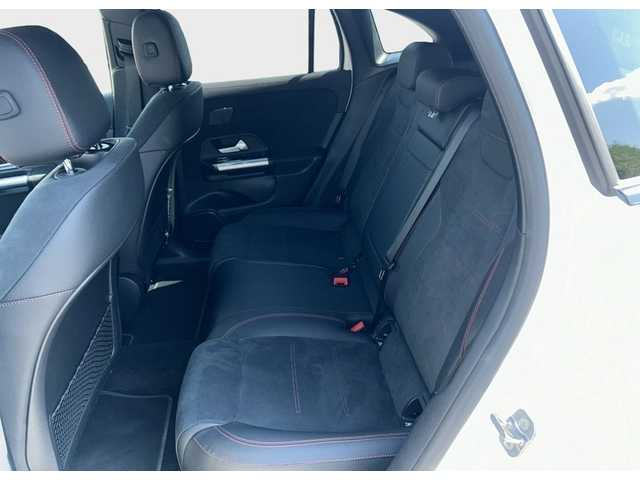 Mercedes-Benz EQA EQA 300 4Matic AMG Line - автомобили, коли, обяви за нови и употребявани 8