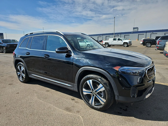 Mercedes-Benz EQB 2022* DIGITAL* PANO* 18000KM* ШОУРУМ* ЛИЗИНГ - автомобили, коли, обяви за нови и употребявани 2