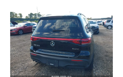 mercedes-benz-eqb - 4