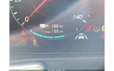 Mercedes-Benz EQB 300 / 4MATIC - автомобили, коли, обяви за нови и употребявани 7