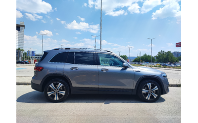 Mercedes-Benz EQB 300 4MATIC AMG FACELIFT - автомобили, коли, обяви за нови и употребявани 6