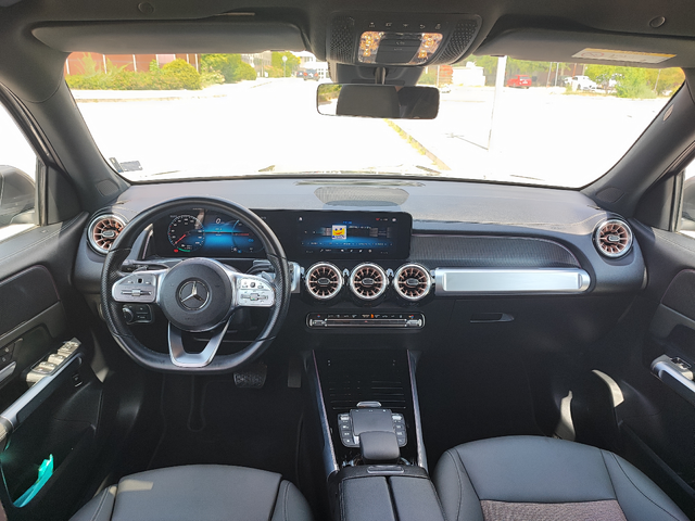 Mercedes-Benz EQB 300 4MATIC AMG FACELIFT - автомобили, коли, обяви за нови и употребявани 9