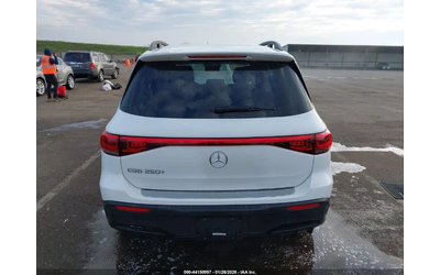 mercedes-benz-eqb - 4