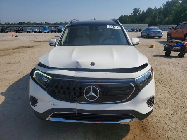 Mercedes-Benz EQB 300 4MATIC - автомобили, коли, обяви за нови и употребявани 4