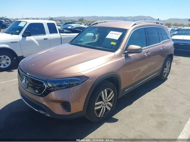 Mercedes-Benz EQB 250* RWD* ПОДГРЕВ* КОЖА* КАМЕРА* KEYLESS* - автомобили, коли, обяви за нови и употребявани 1