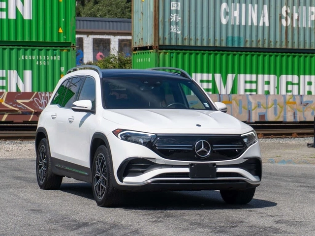 Mercedes-Benz EQB 350* 4MATIC* AMG* ПОДГРЕВ* 360* HUD* PANO* - автомобили, коли, обяви за нови и употребявани 0