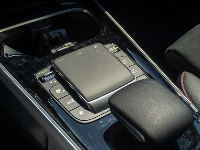 Mercedes-Benz EQB 350* 4MATIC* AMG* ПОДГРЕВ* 360* HUD* PANO* - автомобили, коли, обяви за нови и употребявани 14