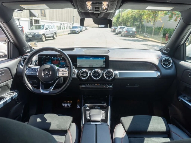 Mercedes-Benz EQB 350* 4MATIC* AMG* ПОДГРЕВ* 360* HUD* PANO* - автомобили, коли, обяви за нови и употребявани 15
