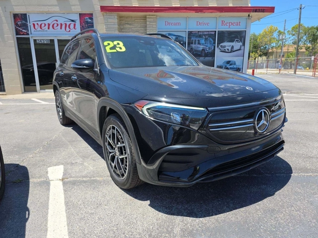 Mercedes-Benz EQB FWD / AMG Line / Pinnacle / Burmester / HUD / Pano - автомобили, коли, обяви за нови и употребявани 0