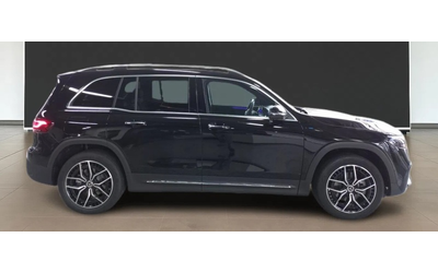 mercedes-benz-eqb-eqb-300-4matic-amg-line - 3