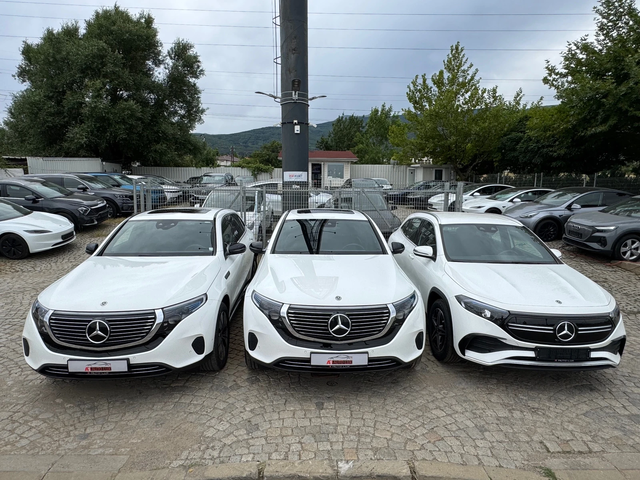 Mercedes-Benz EQC 400/AMG styling/4MATIC/HeadUP/NAVI/PANO/Full !!! - автомобили, коли, обяви за нови и употребявани 0