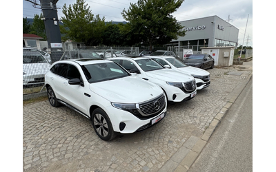 Mercedes-Benz EQC 400/AMG styling/4MATIC/HeadUP/NAVI/PANO/Full !!! - автомобили, коли, обяви за нови и употребявани 7