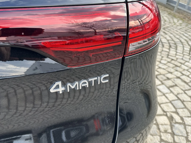 Mercedes-Benz EQC EQC400/4MATIC AMG Distronik, BURMESTER, 8000.Км!!! - автомобили, коли, обяви за нови и употребявани 5