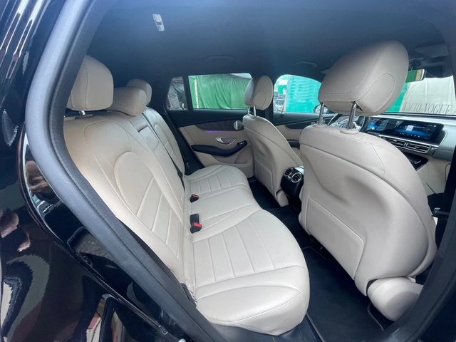 Mercedes-Benz EQC 400* 4Matic* AMG* BURMESTER* 360* MEMORY* Keyless* - автомобили, коли, обяви за нови и употребявани 15