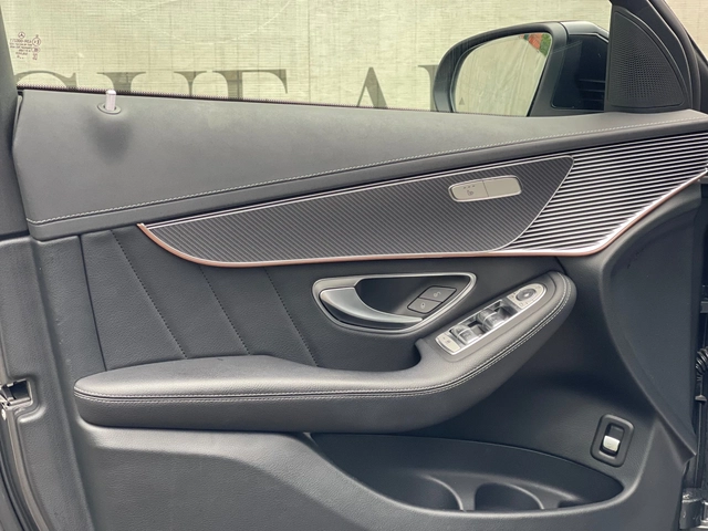 Mercedes-Benz EQC 400* 4MATIC* AMG* - автомобили, коли, обяви за нови и употребявани 14