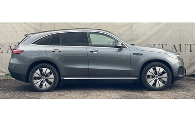 mercedes-benz-eqc - 4