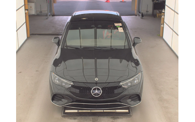 mercedes-benz-eqe - 1